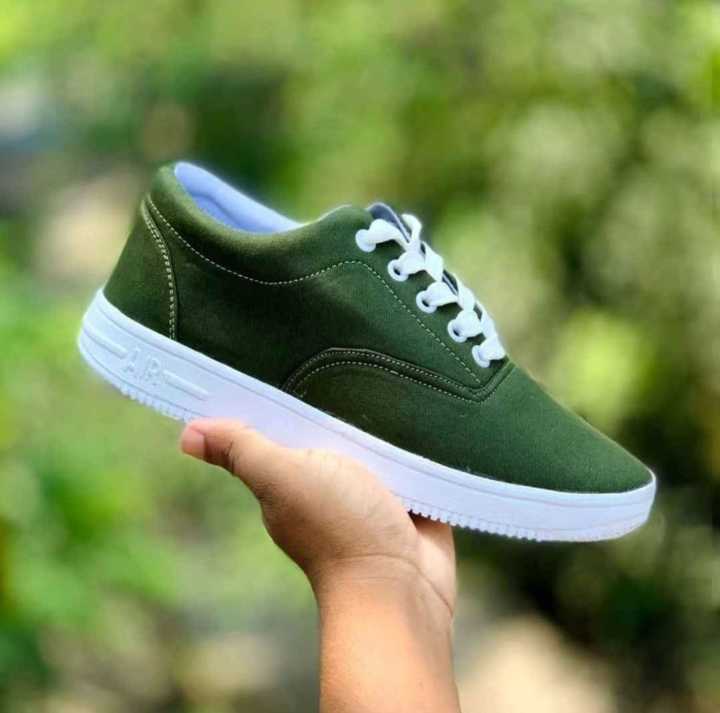 Men's Casual Sneakers